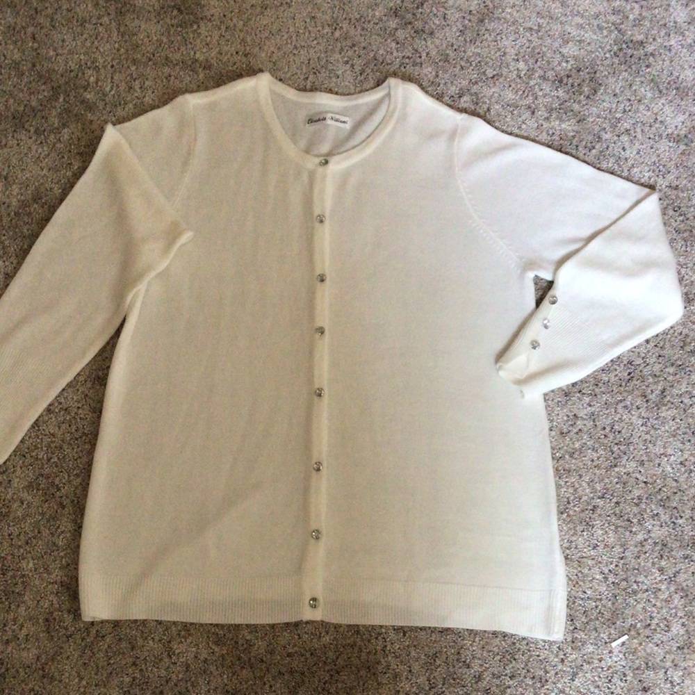 Ladies off-white sweater